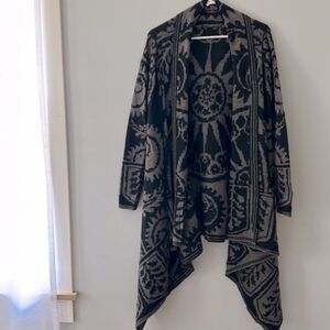 Elegant Black and Gray Patterned Women's Dress